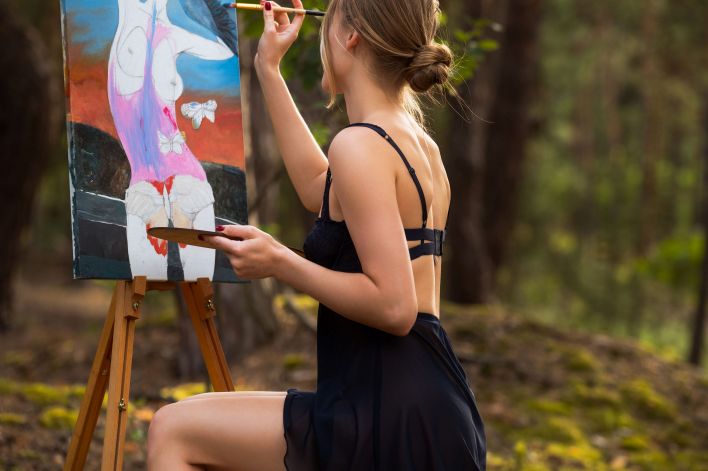 Valeria Mint in Art In Nature. Thumb 1