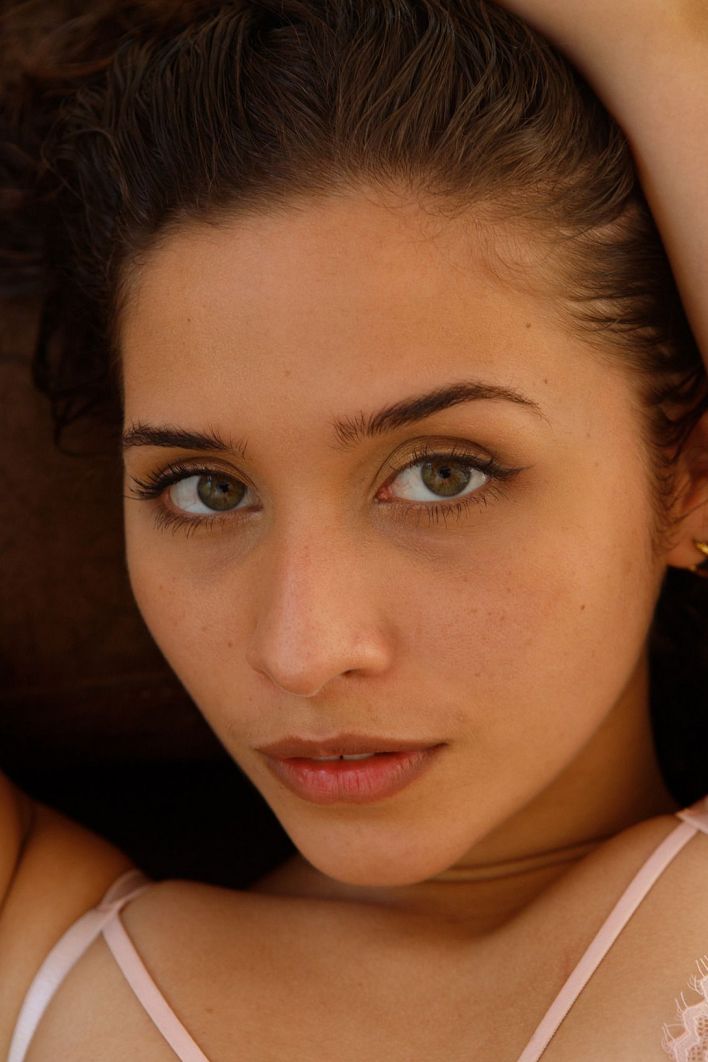 Karoll Bolivar in Colombian Kittens. Thumb 25