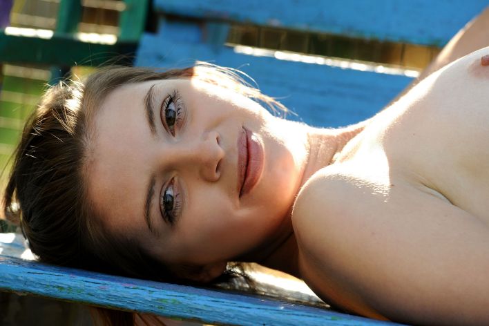 Simona in Presenting Simona. Эскиз 31