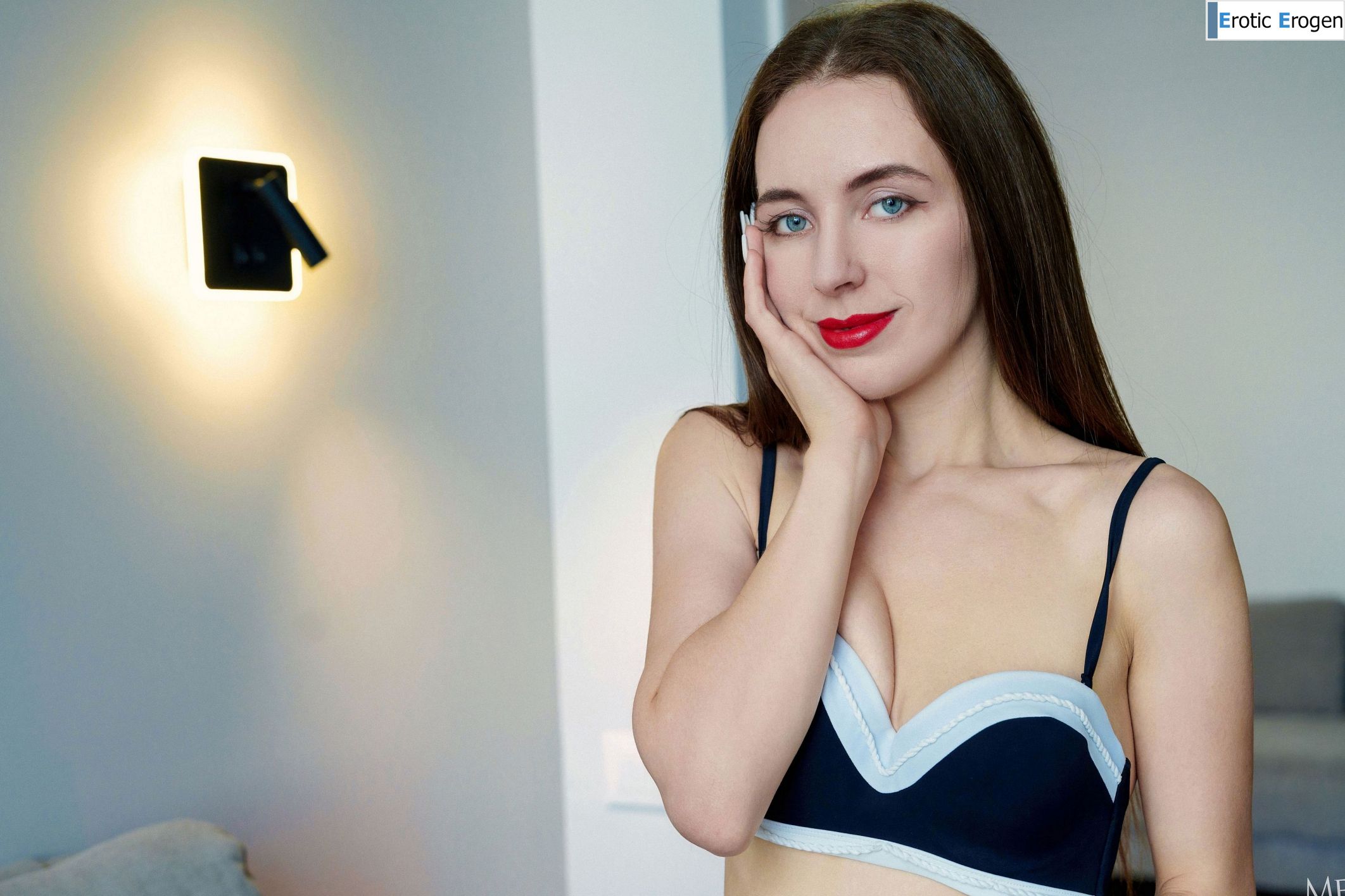 Maria Mane in Blue Stripe. Picture 5