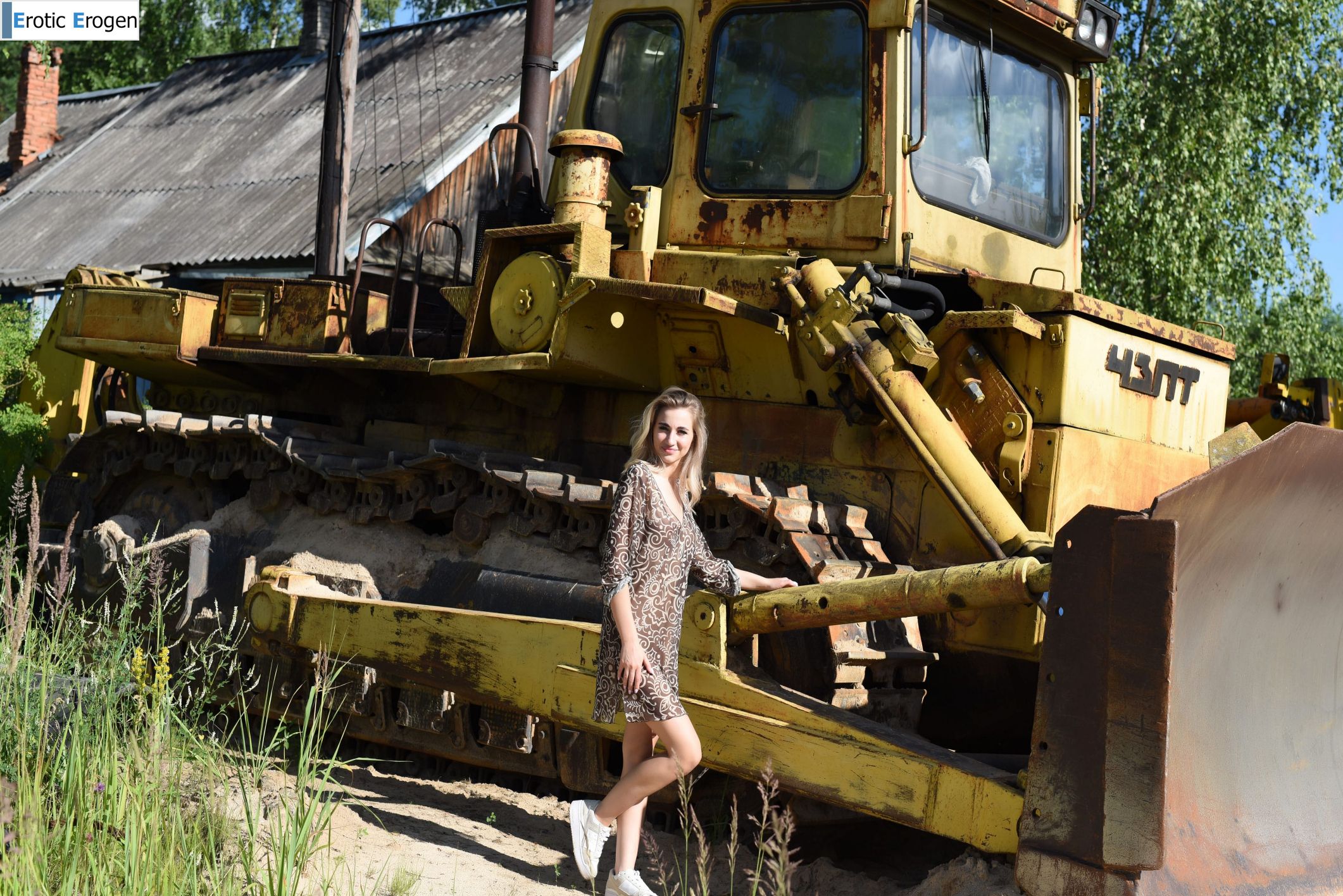 Ava List in Big Equipment. Часть 2. Фото 1