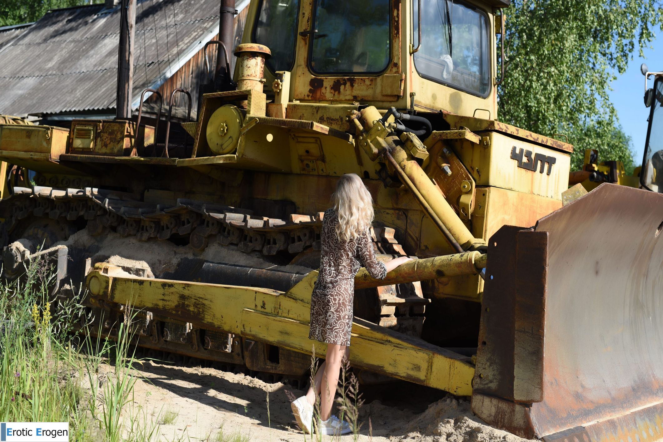 Ava List in Big Equipment. Часть 2. Фото 2