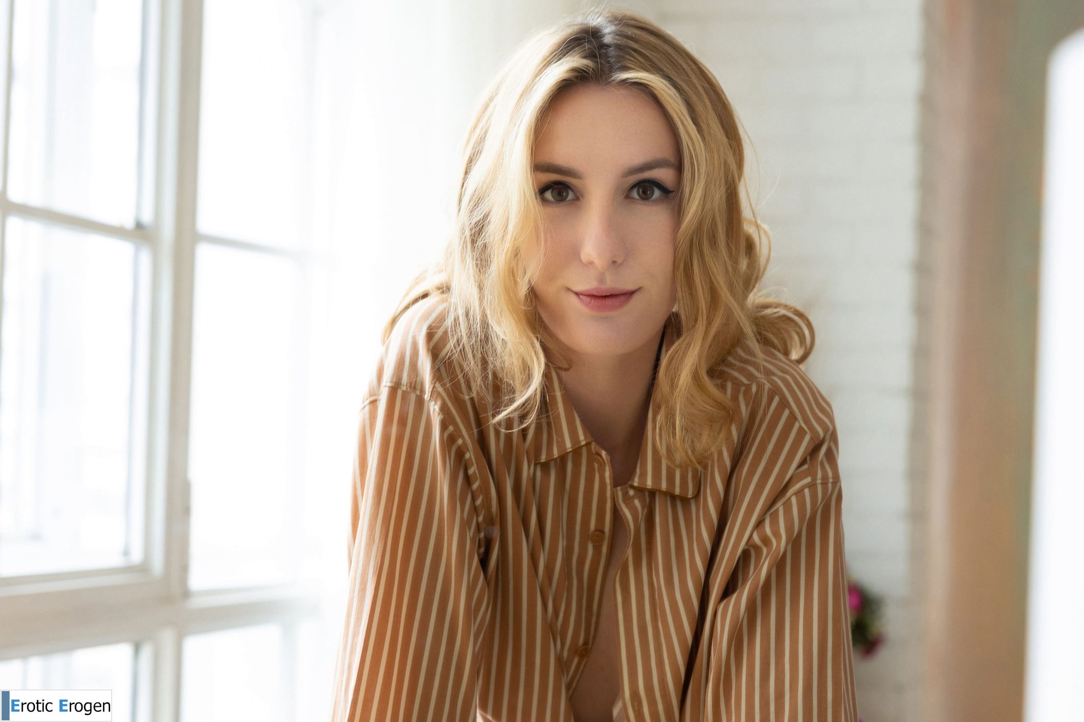 Lillie Pie in Long Legs. Picture 3