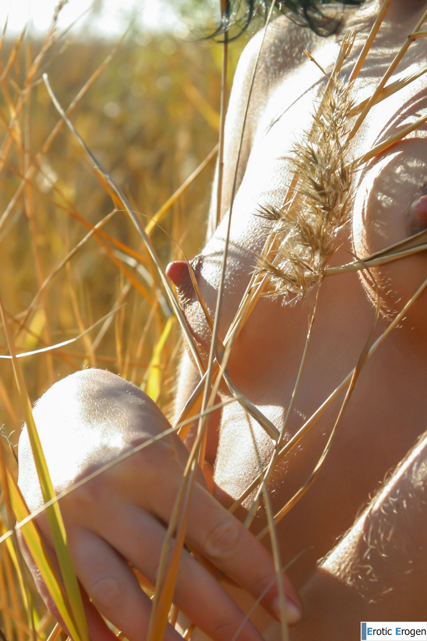 Uriana Z in Dry Branches. Picture 35