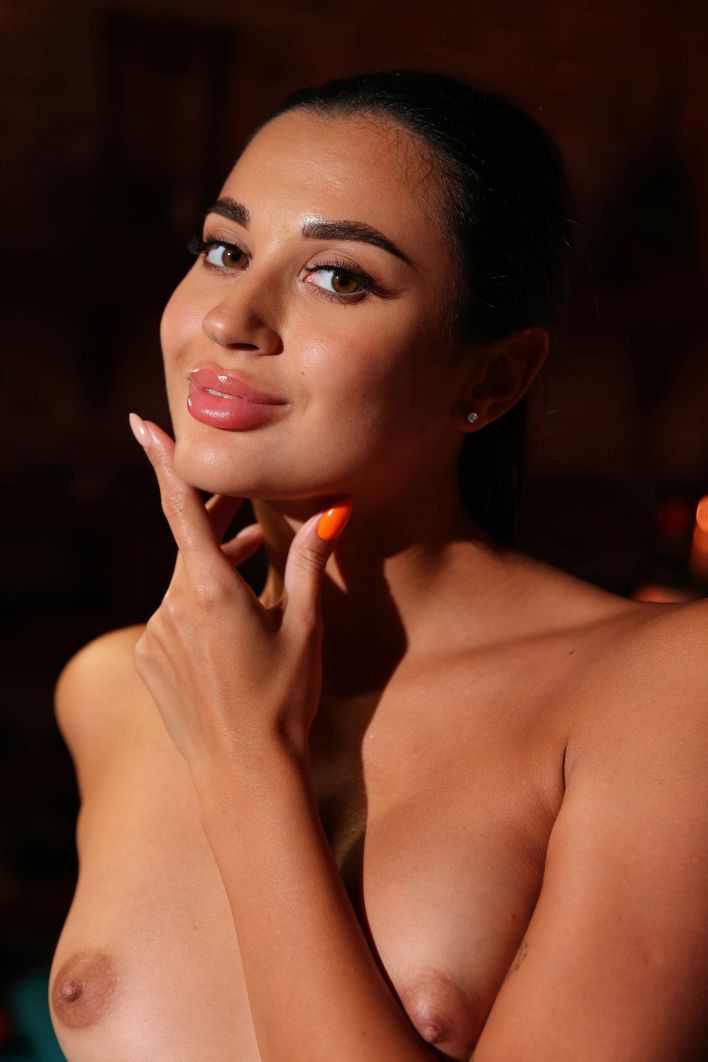 Victoria Mur in Bodega. Thumb 11