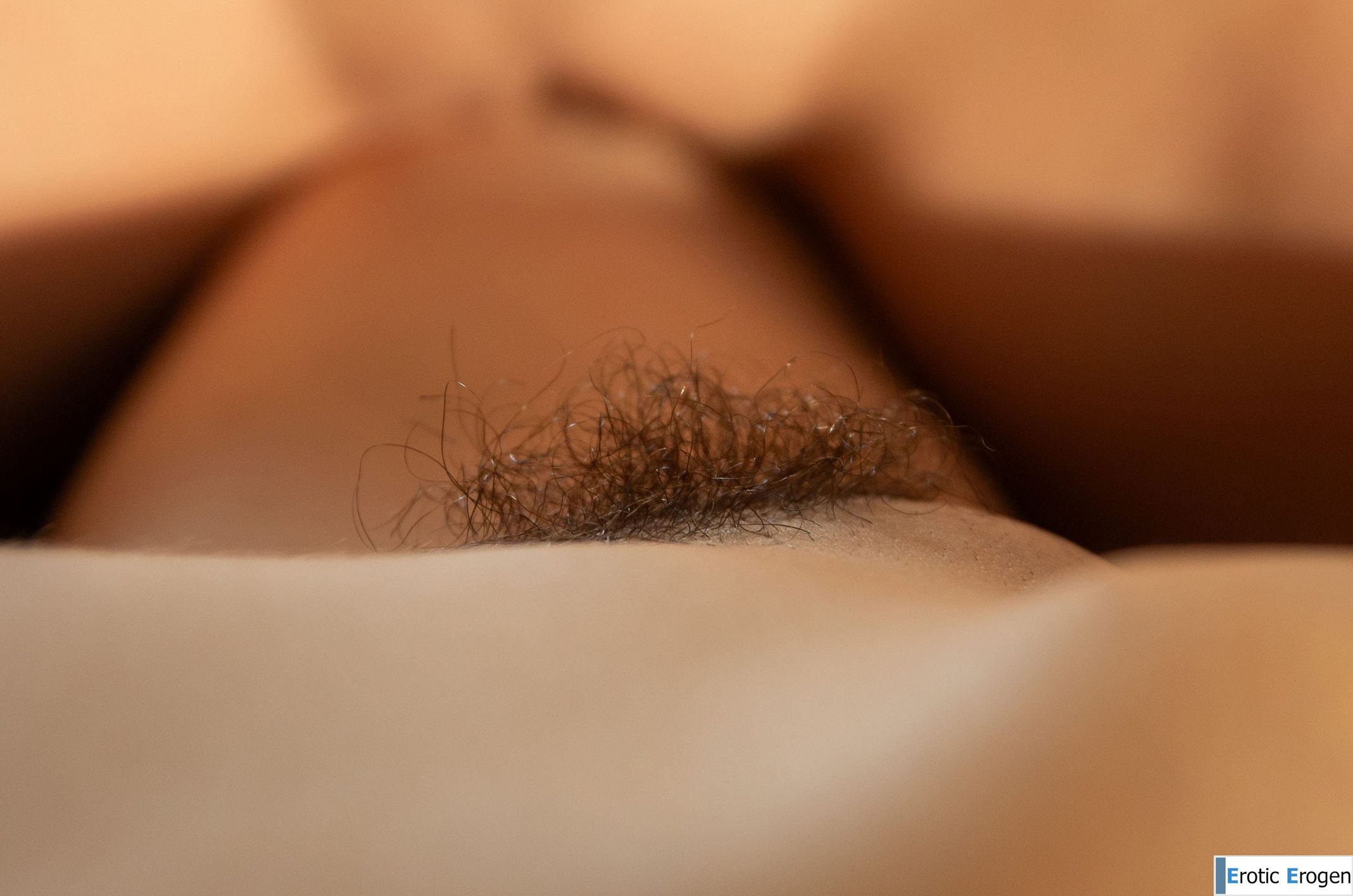 Antonia Sainz, Olive Glass in Morning Romance. Picture 21