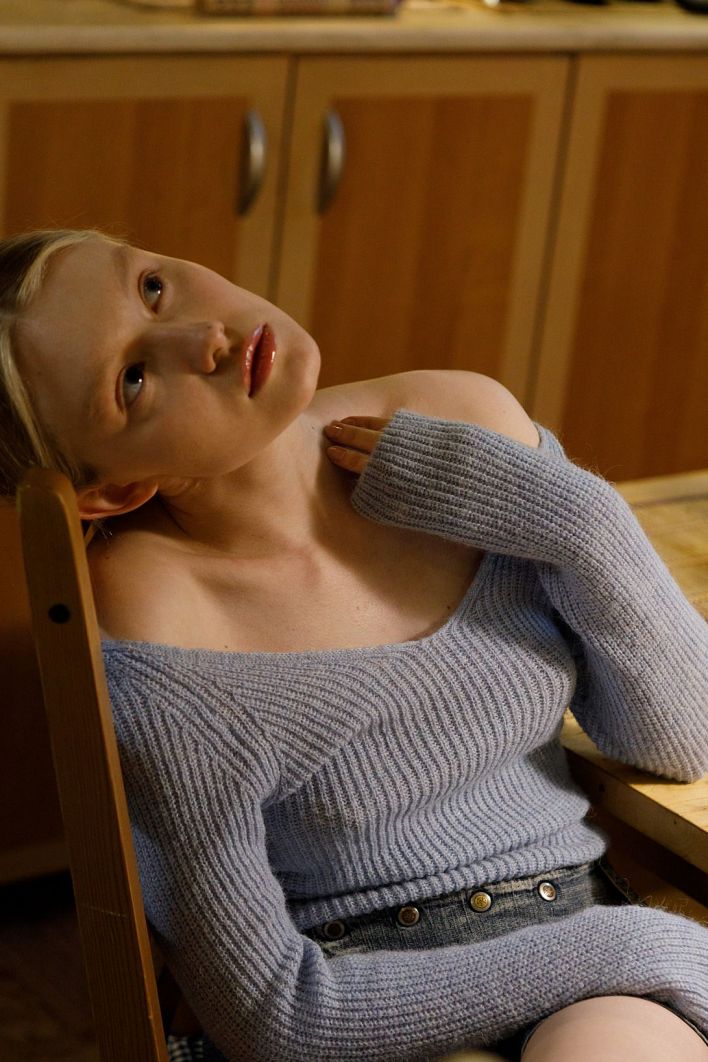 Cami Sembrabella in Art Is A Scam. Thumb 4